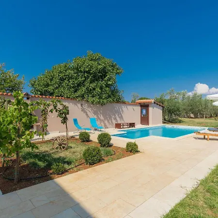 Holiday home Lancin - Rca452 By Interhome *
